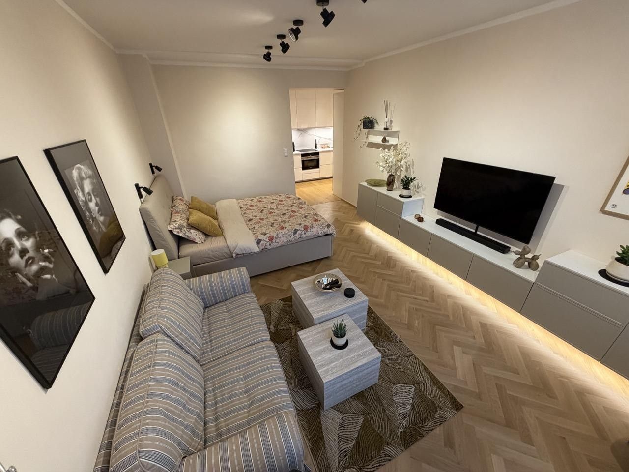 1+1, Šrobárova, Praha, 36 m²