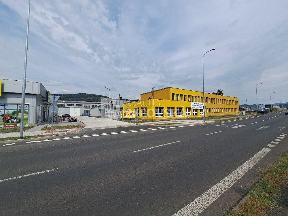 Pronájem kancelář - Ústí nad Labem - Krásné Březno, Ústecký kraj, 16 m² - 2