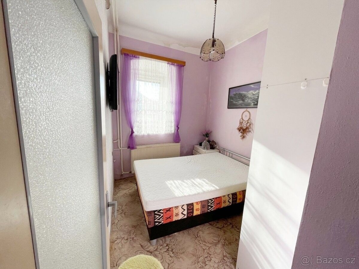 Pronájem byt - Město Touškov, 330 33