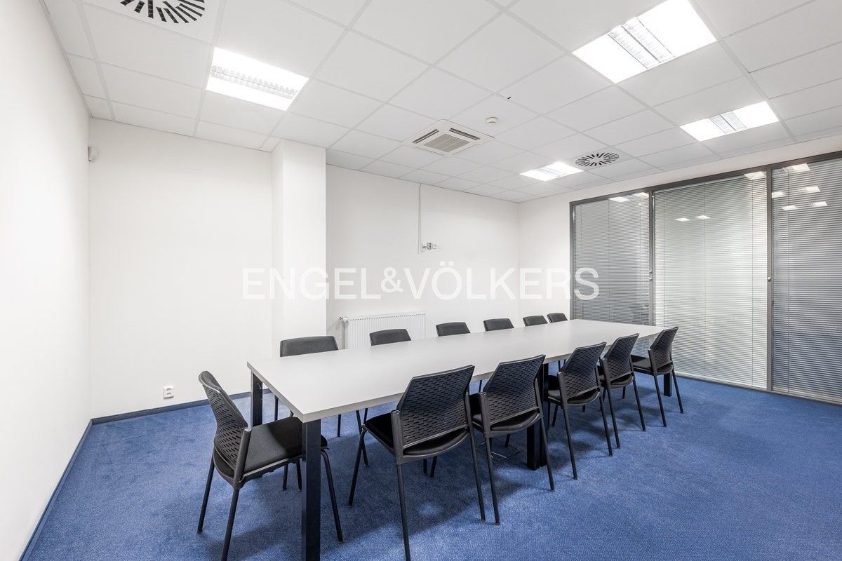 Kancelář · 406 m² · Karlovarská 814, Praha Řepy - 4