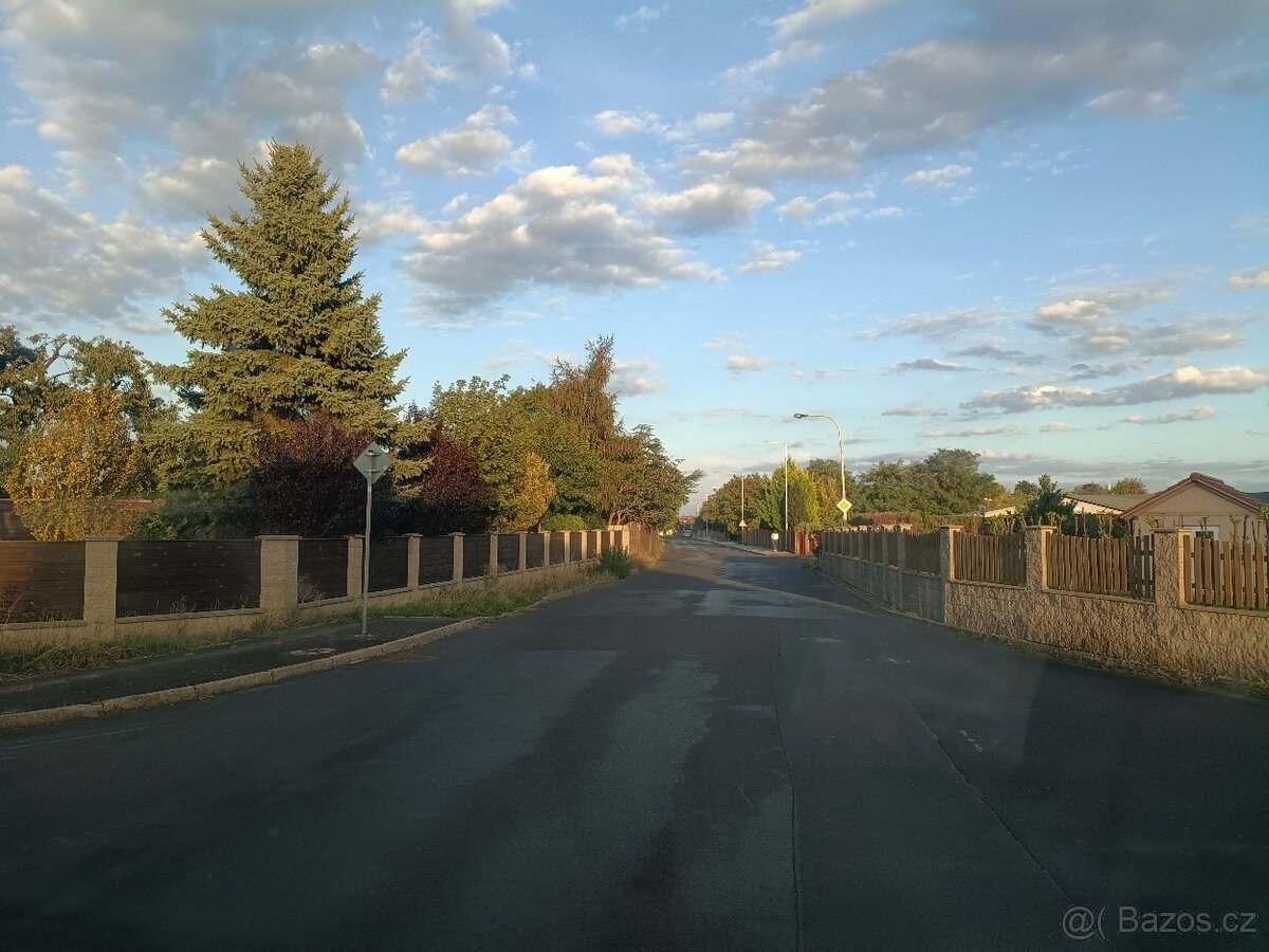 Zahrada · Chomutov, 430 04 - 3
