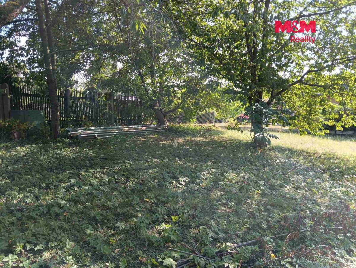 Zahrada · Zruč-Senec, 330 08 - 4