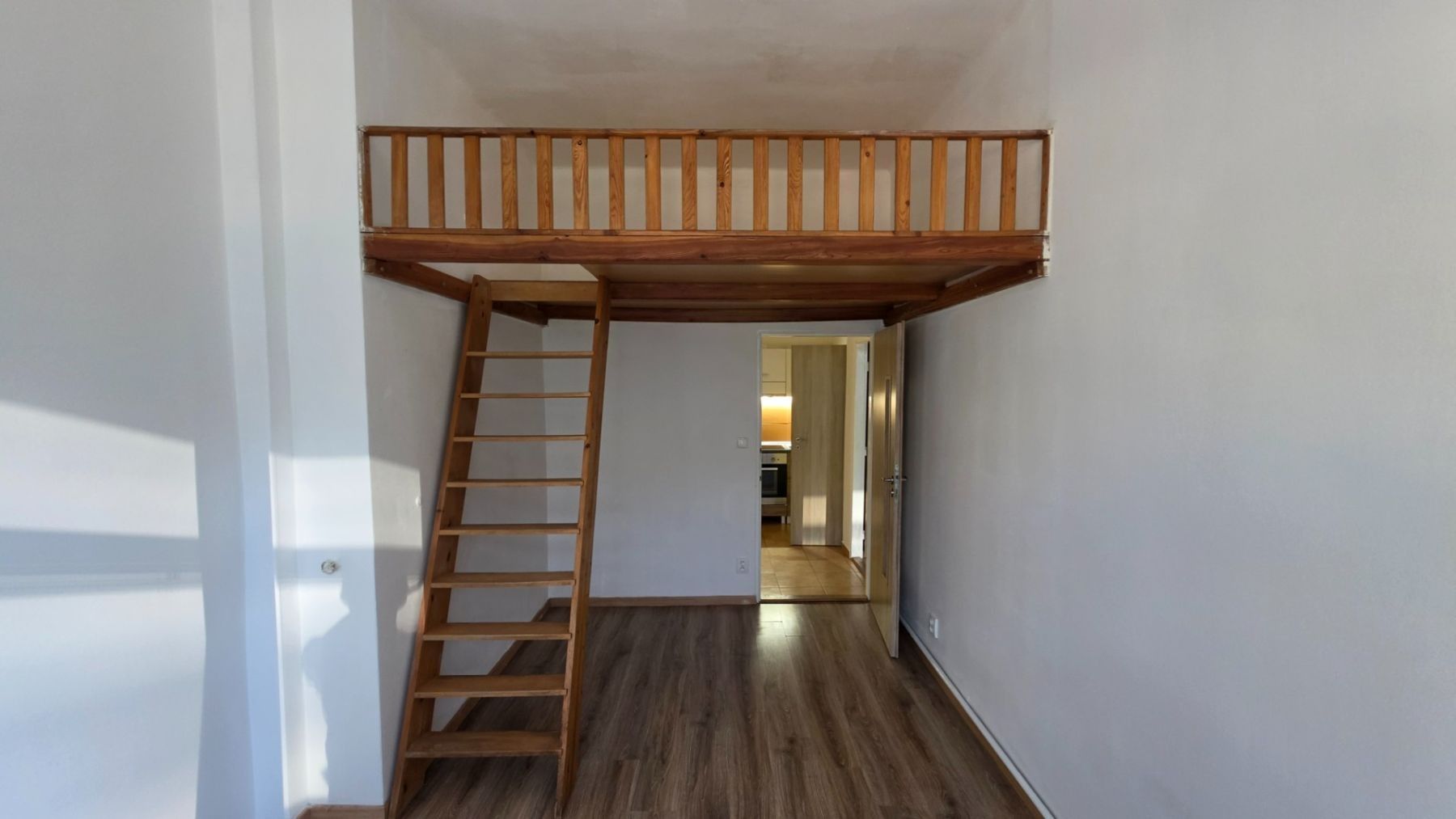 2+kk, Vrchlického, Praha - Košíře, 42 m² - 2