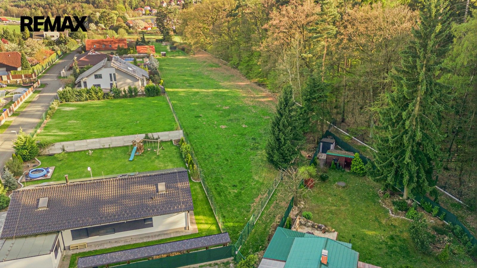 Pozemky pro bydlení, Louňovice, 4 224 m² - 2