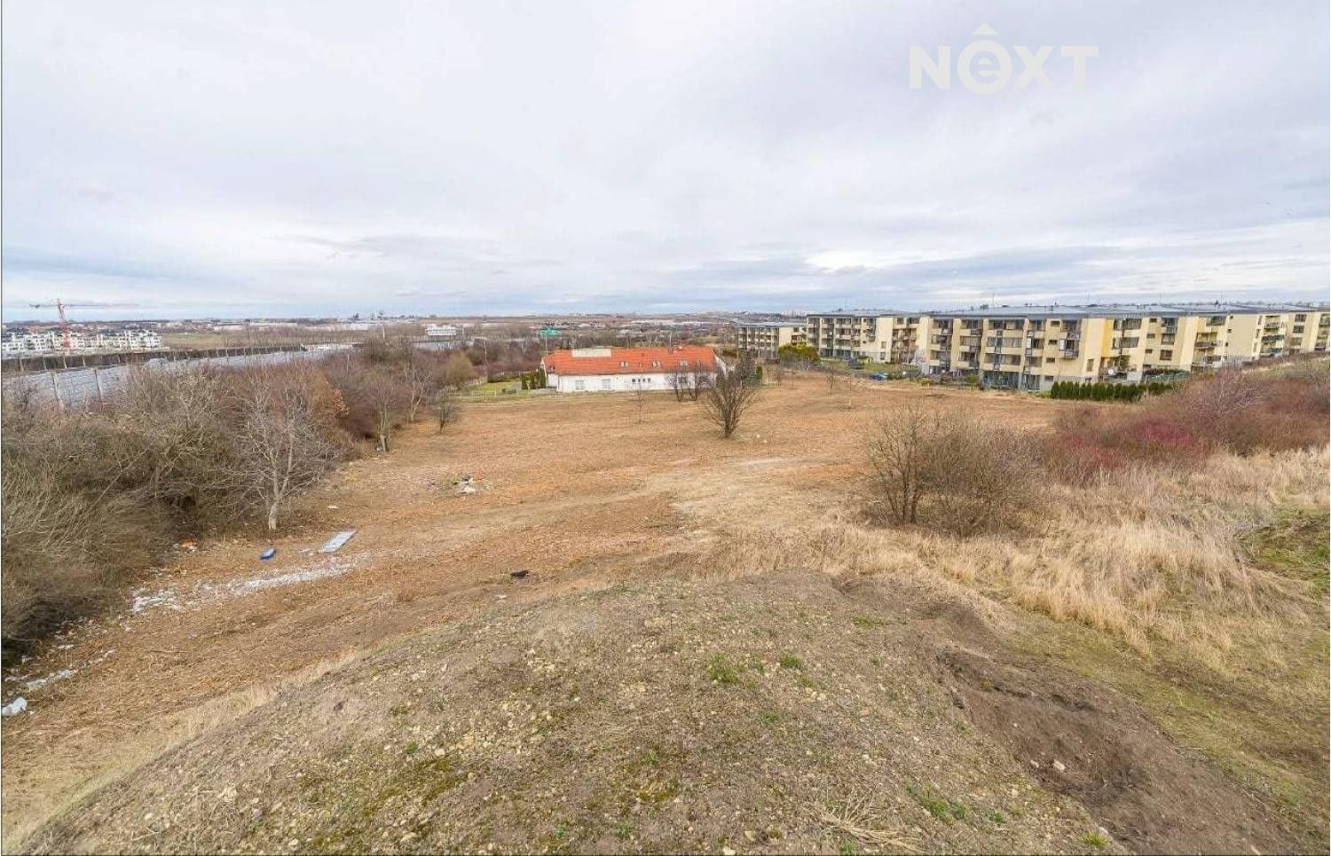 Prodej komerční pozemek - Lipovská, Praha