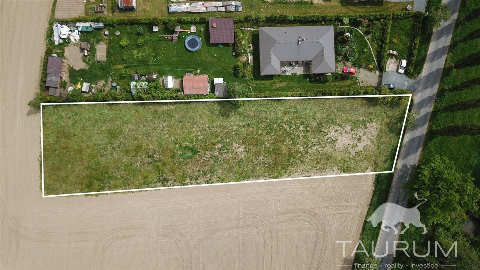 Prodej pozemek pro bydlení - Předslav, 2 524 m²
