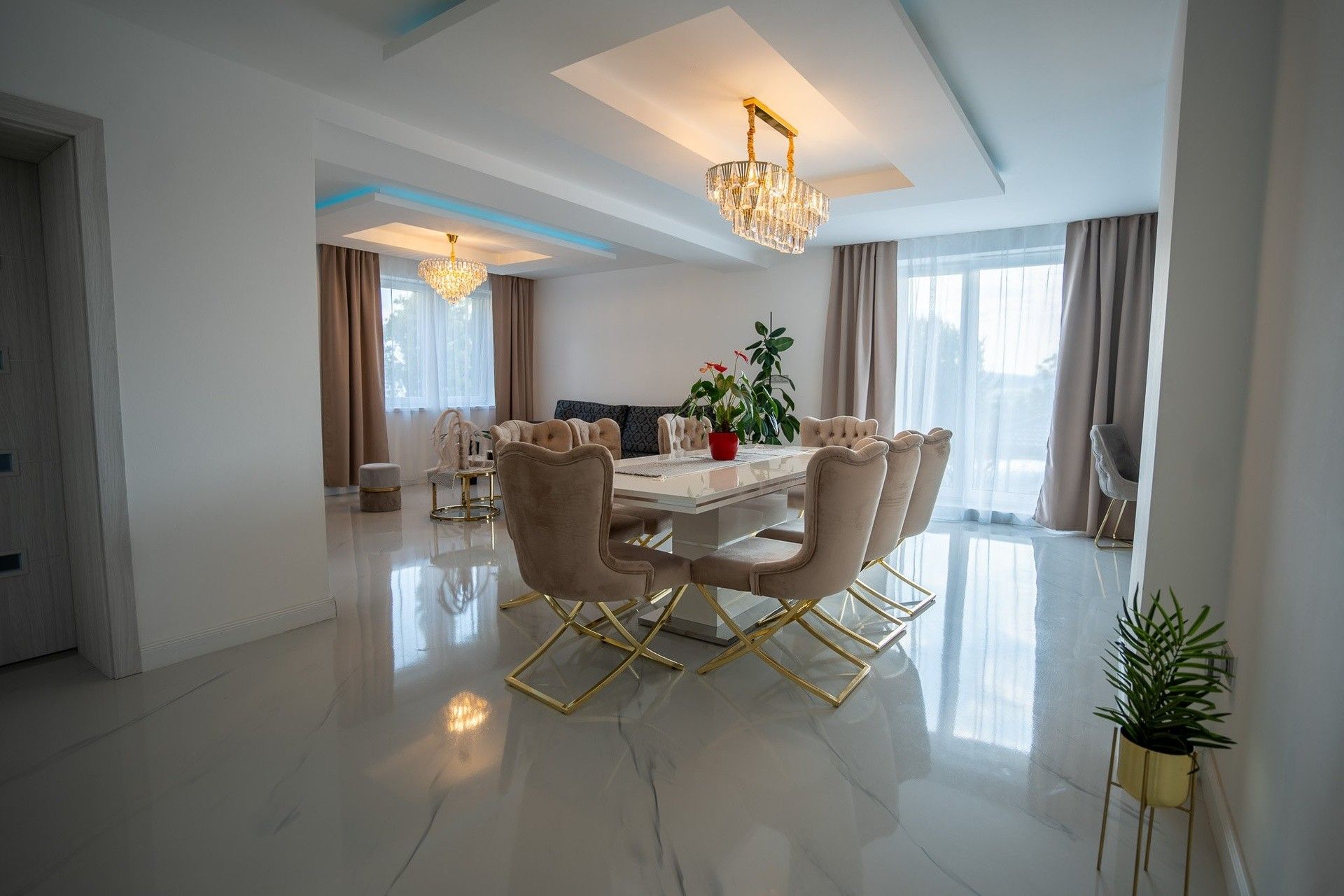 Prodej rodinný dům - Sobětuchy, 210 m²