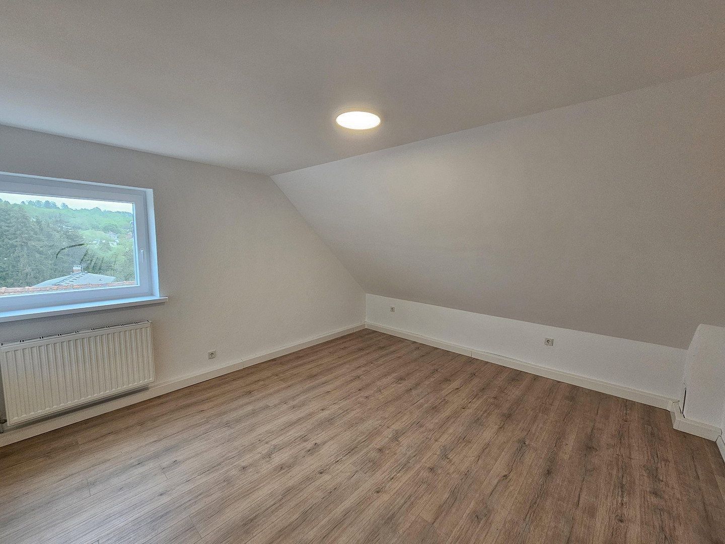 Pronájem byt 3+1 - Brückenstraße 26, , Země Sársko, 58 m² - 5