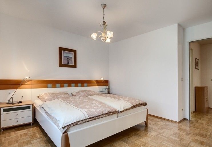 Byt 2+kk · 60 m² · Dlouhá 715/38, Praha - 3