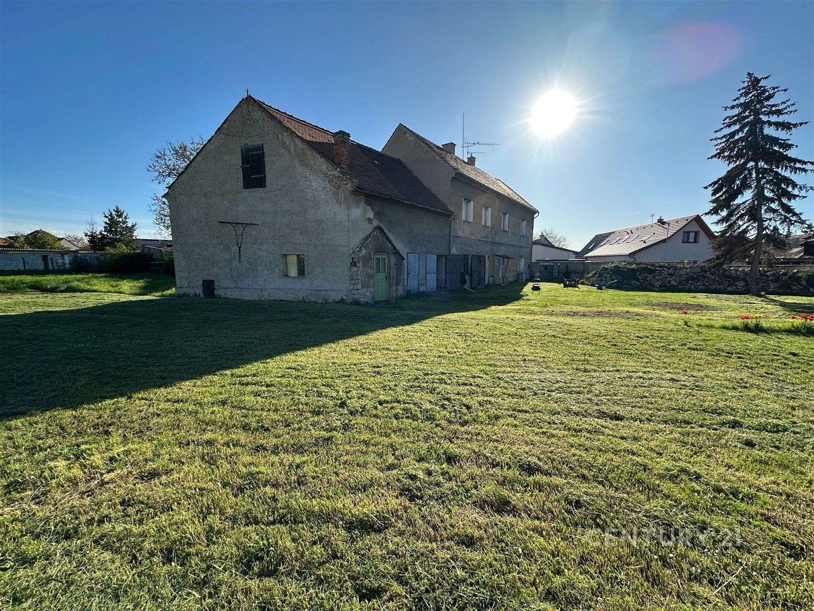 Prodej rodinný dům - Jimlín, 238 m²