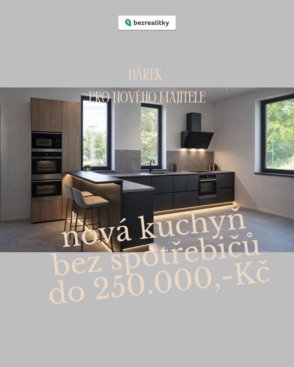 Rodinné domy, Mezirolí, Nová Role, 347 m²