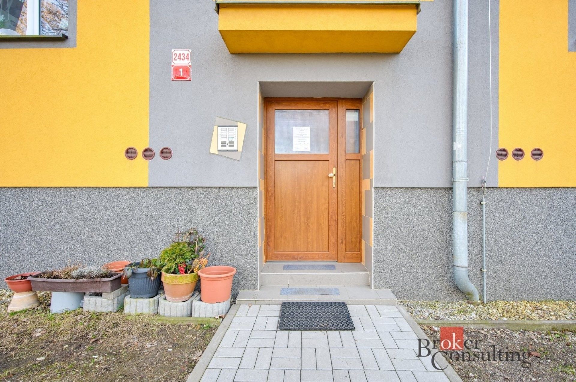 Prodej byt 4+1 - Skřivánčí, Aš, 75 m²