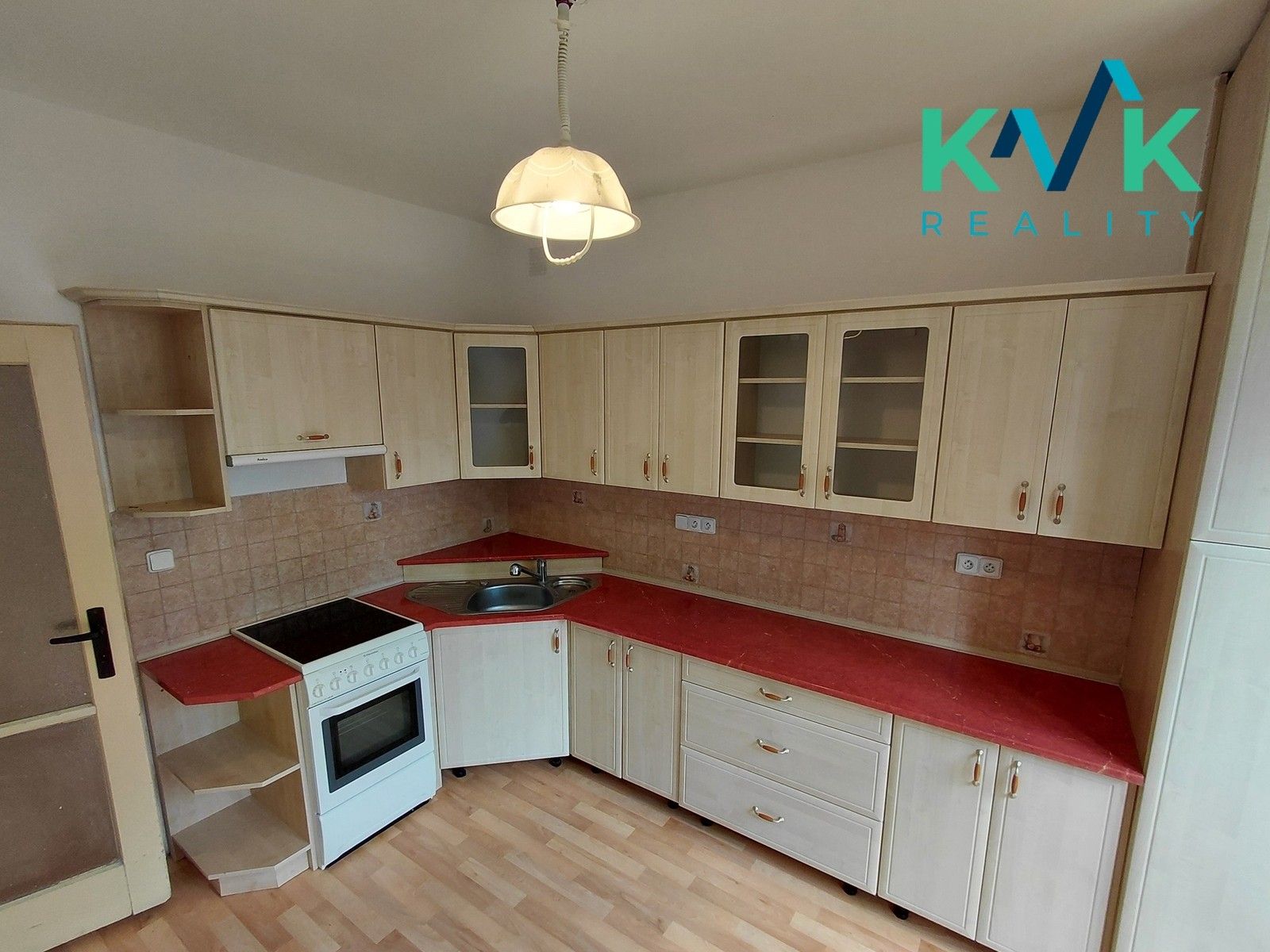 Pronájem byt 3+1 - Lidická, Ostrov, 74 m²