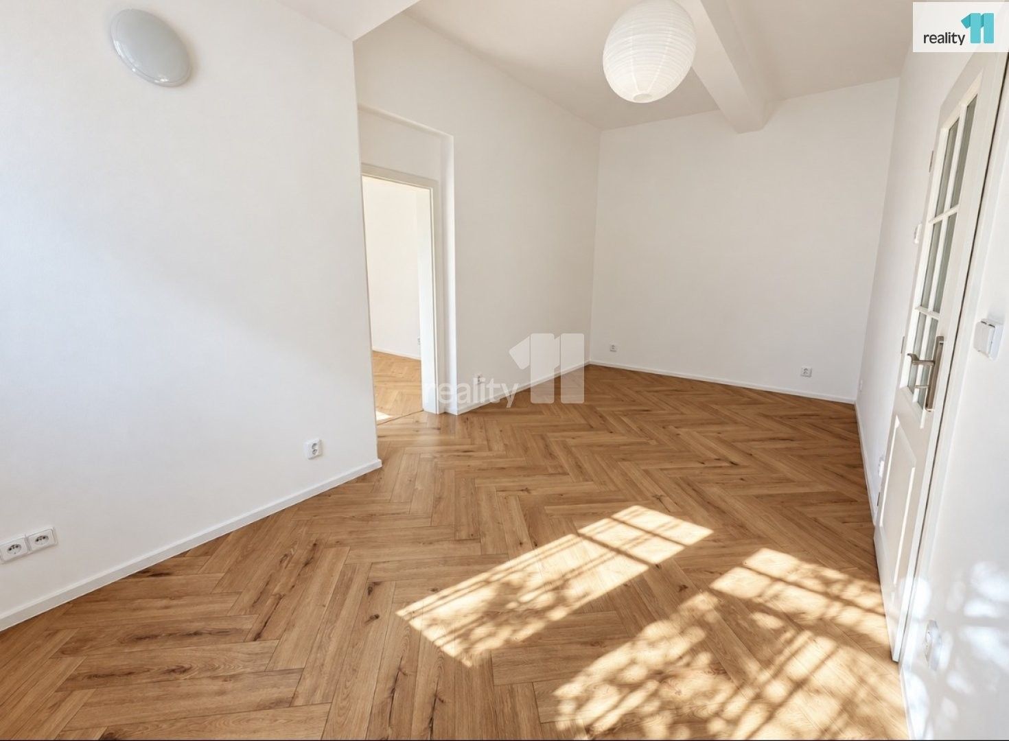 Byt 2+1 · 64 m² · Na stráži, Praha - 3