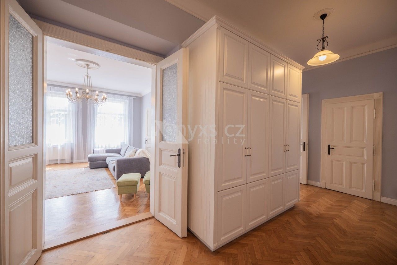 3+1, Dienzenhoferovy sady, Praha, 124 m² - 1