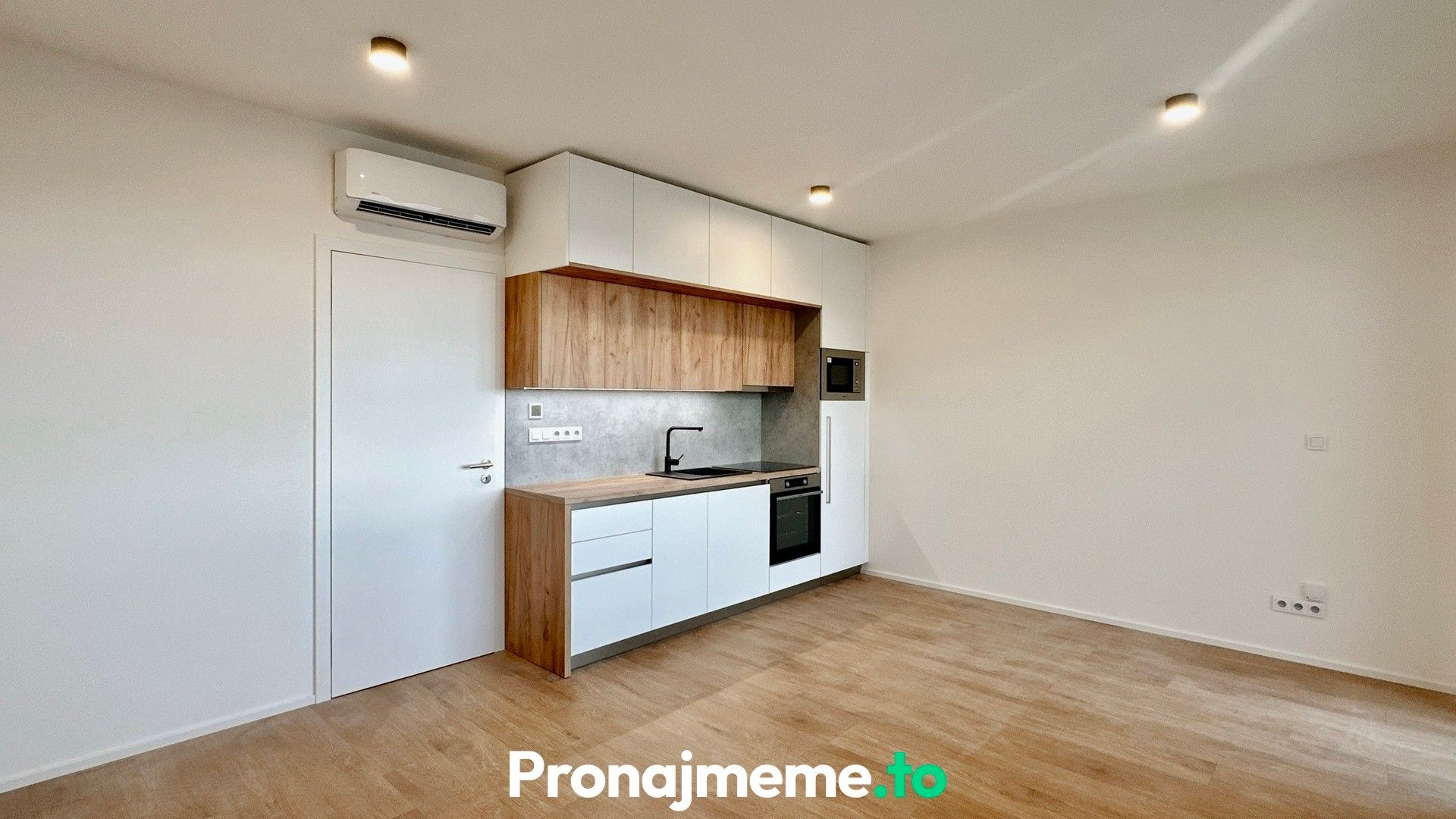 Pronájem byt 1+kk - Vídeňská třída, Znojmo, 34 m²