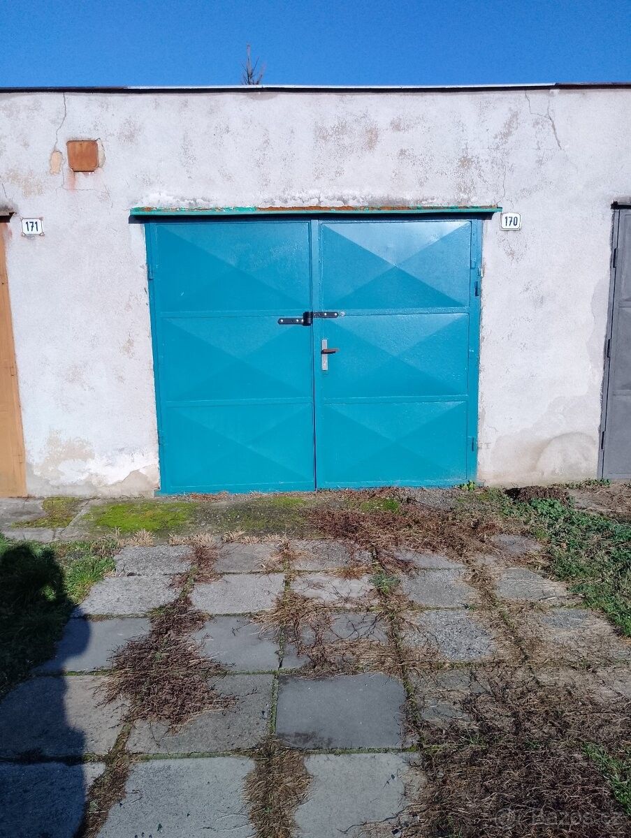 Garáže, Kyjov, 697 01