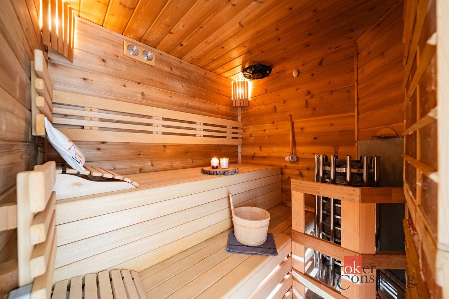 Rodinný dům · 268 m² · Praha - Dolní Chabry, okres Praha 8, Hlavní město Praha - 4