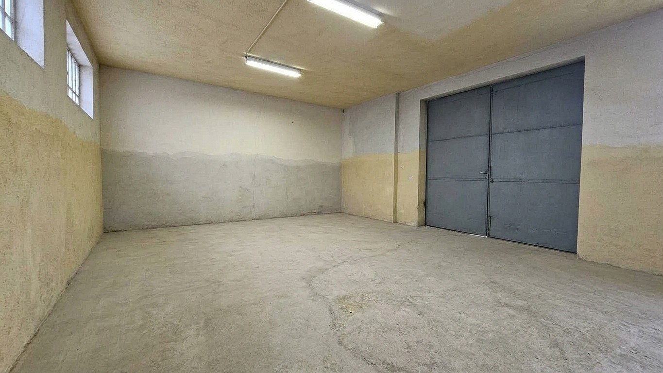 Sklad, 70 m²