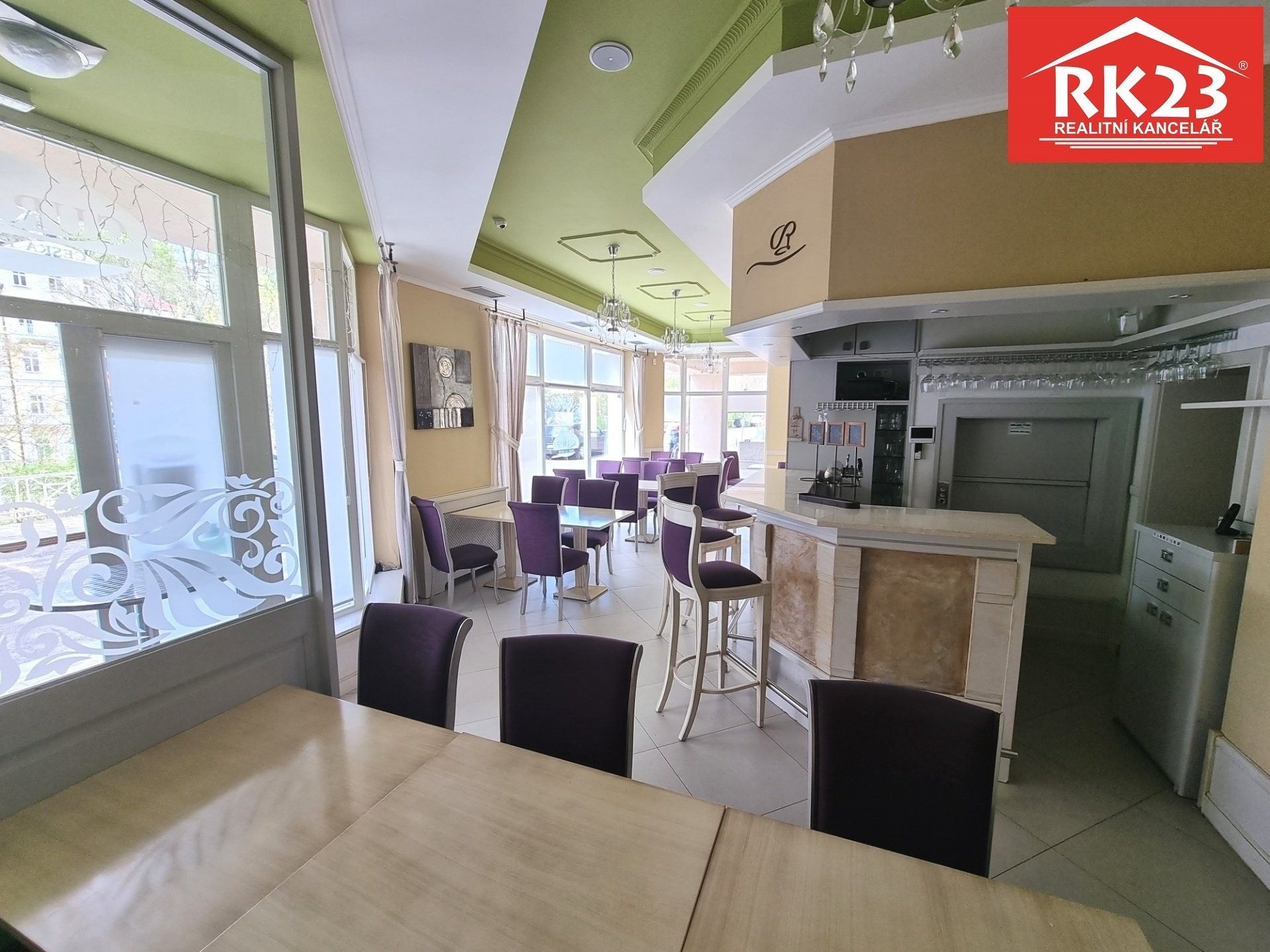 Restaurace, Poštovní, Mariánské Lázně, 150 m²