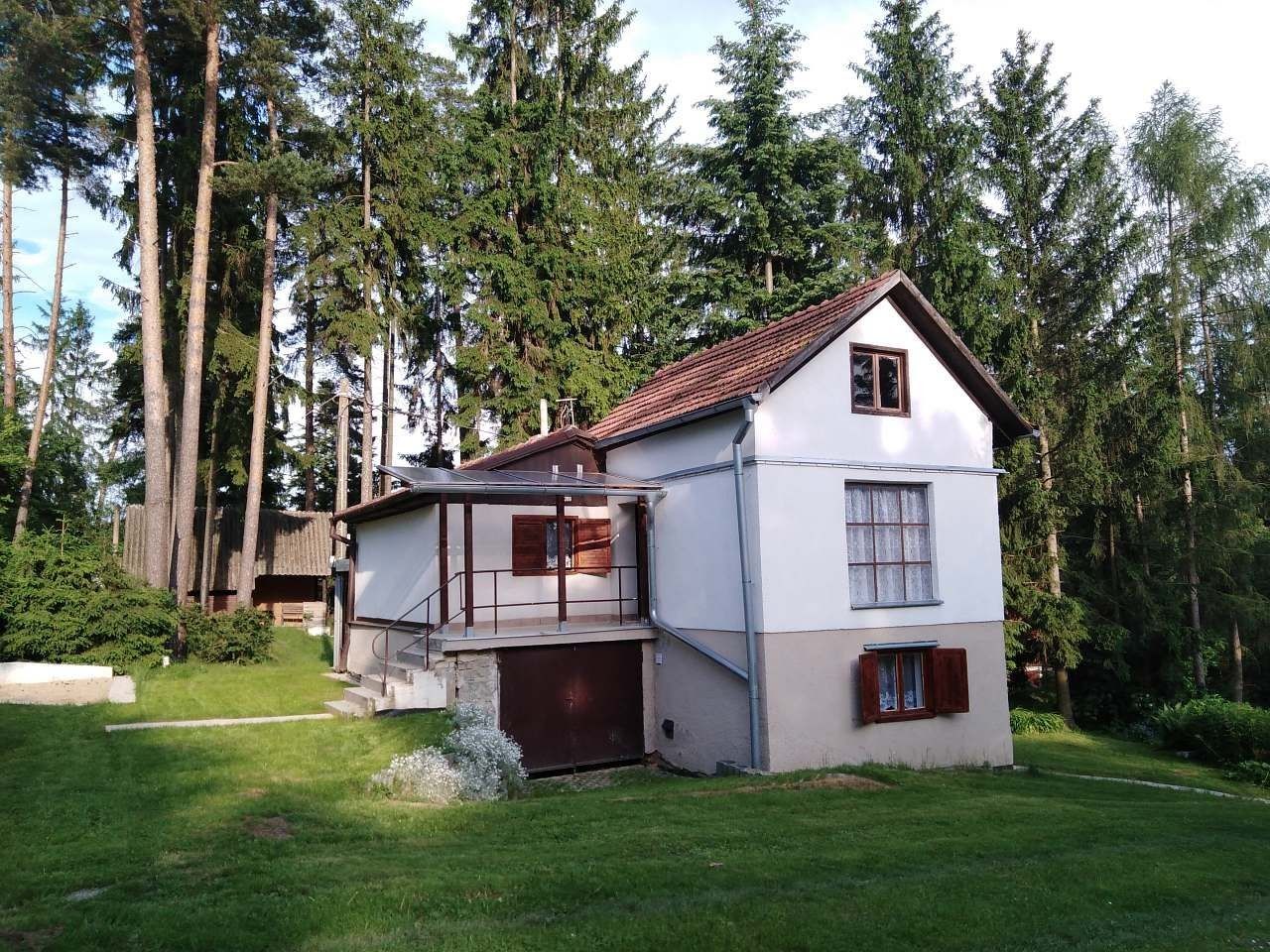 Chaty, Jedovnice, Jihomoravský kraj - 1