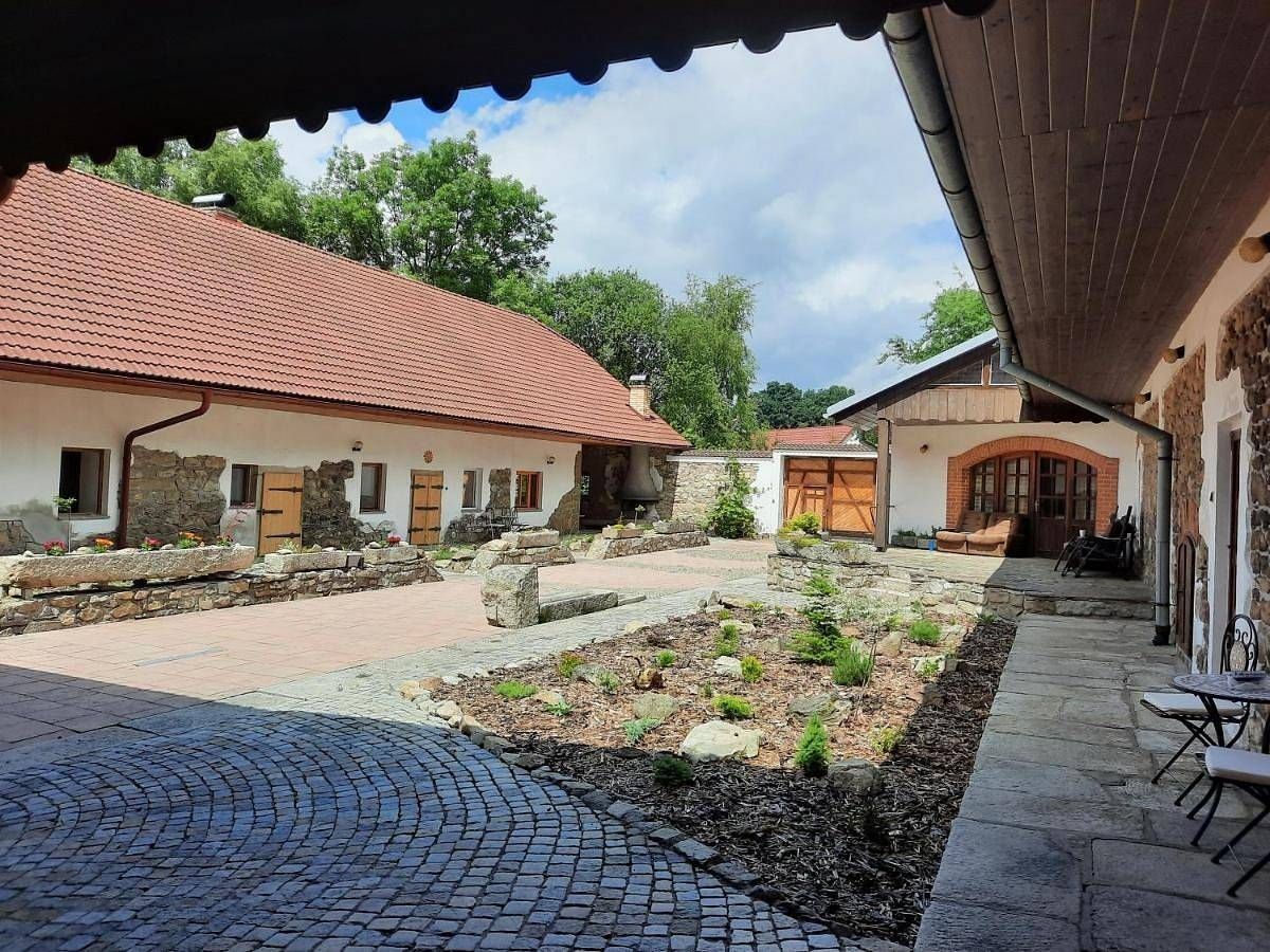 Chata · Ctiboř u Častrova, Kraj Vysočina - 3