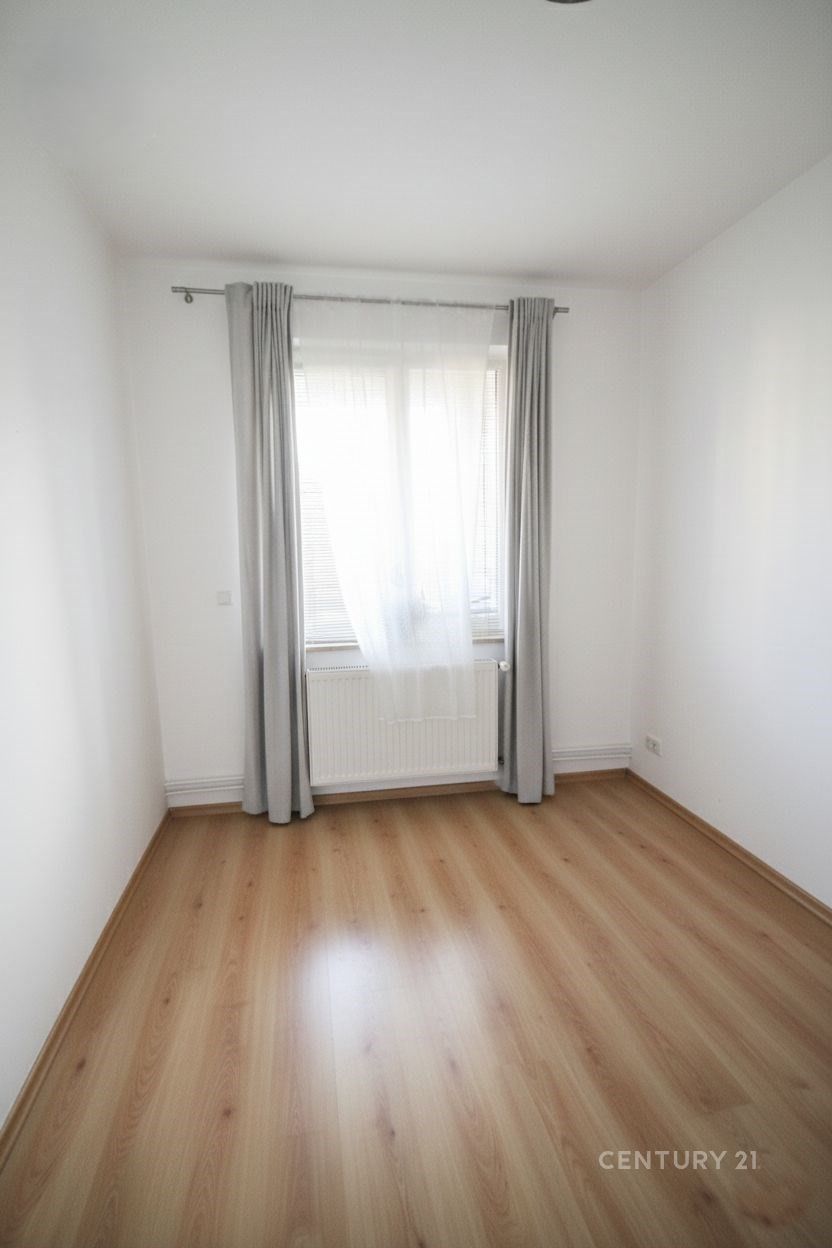 Pronájem byt 2+kk - Geologická, Praha, 46 m²