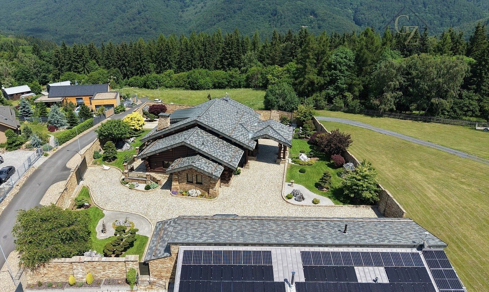 Rodinný dům · 800 m² · Holubí vrch, Klíny - Sedlo, okres Most - 3