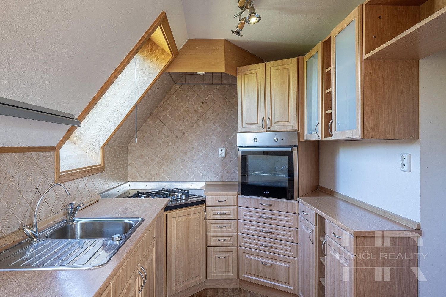 Prodej rodinný dům - Šternberk - Dalov, okres Olomouc, 202 m² - 5