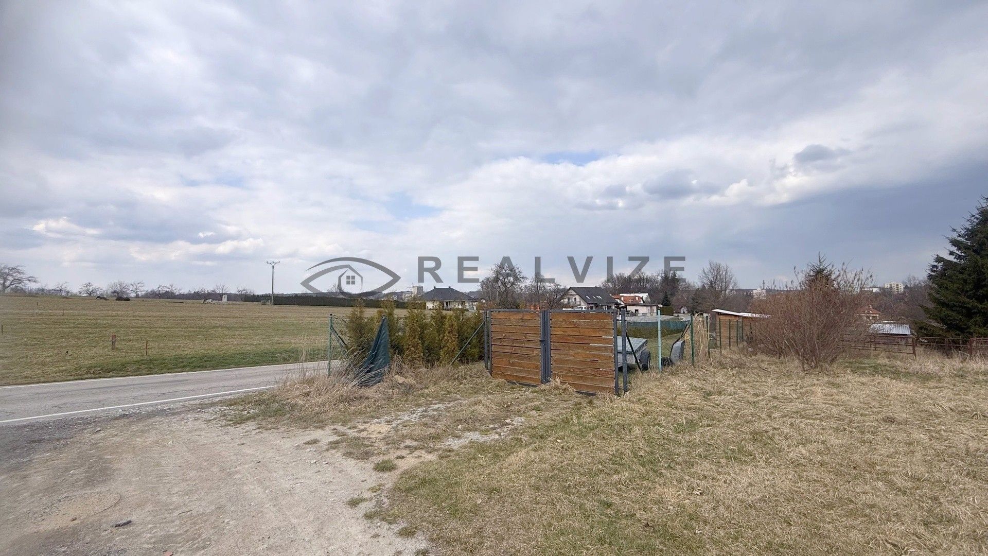 Pozemek pro bydlení, 929 m²