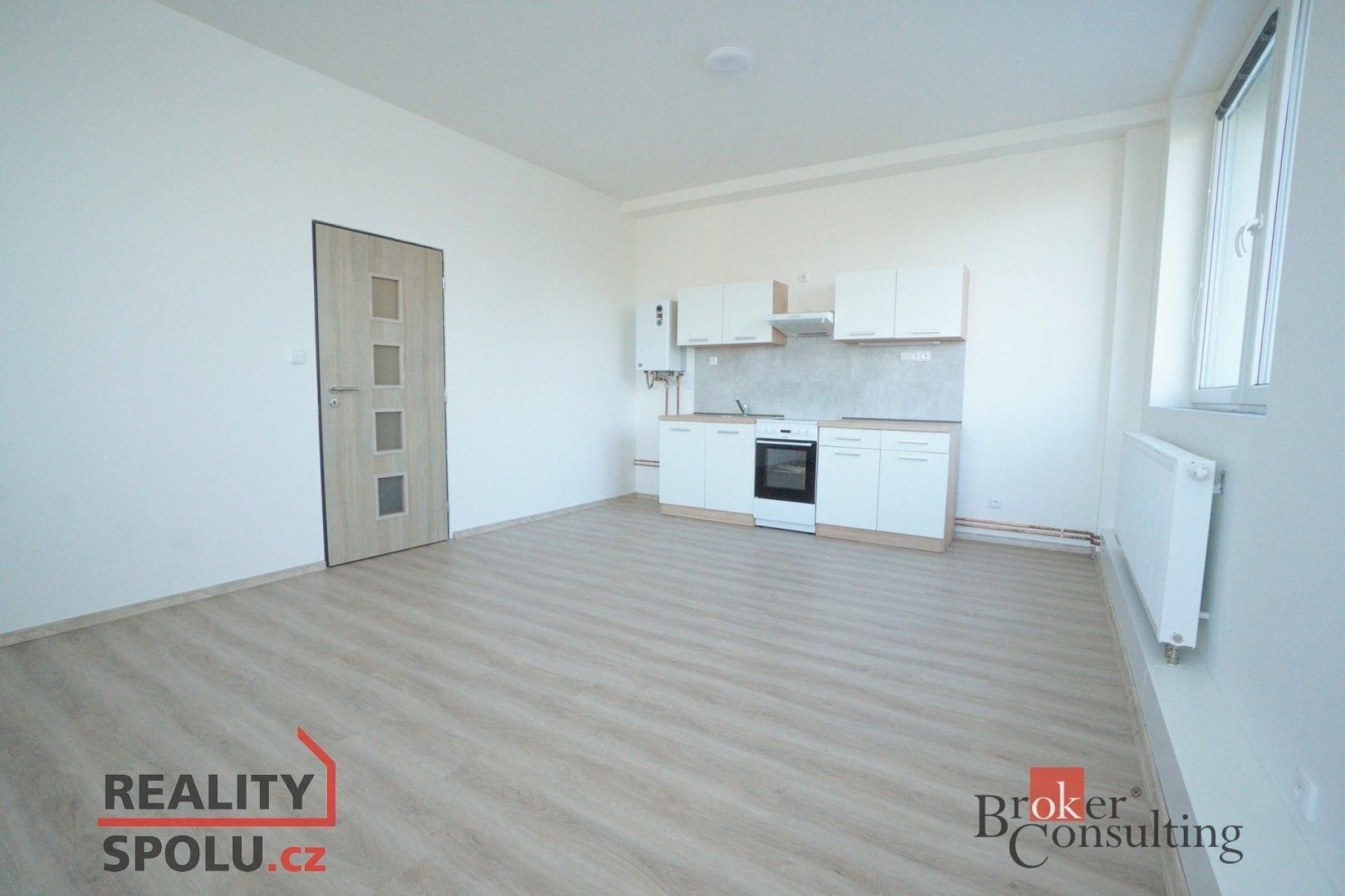 Pronájem byt 1+kk - Mlékojedy, 34 m²