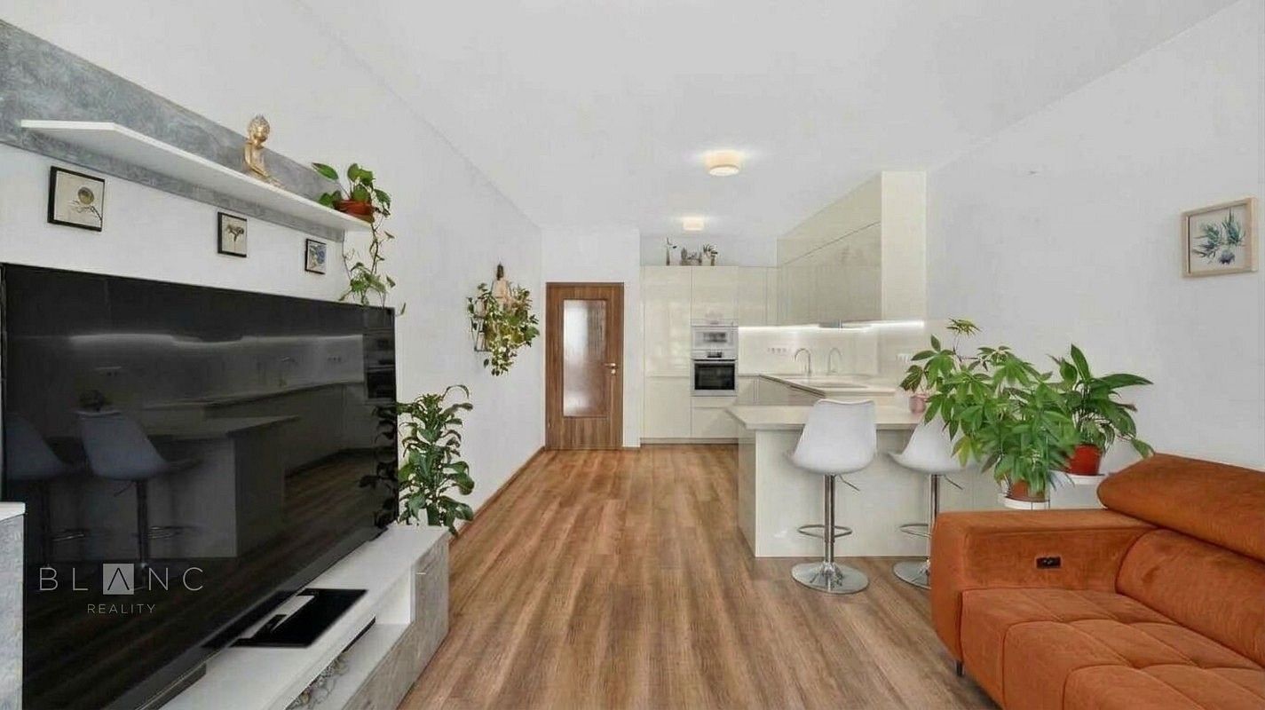 3+kk, Pod radnicí, Praha 5 - Košíře, 74 m² - 1