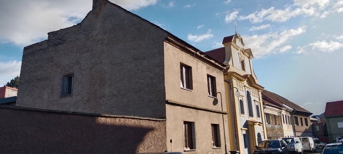 Prodej dům - Budyně nad Ohří, 411 18