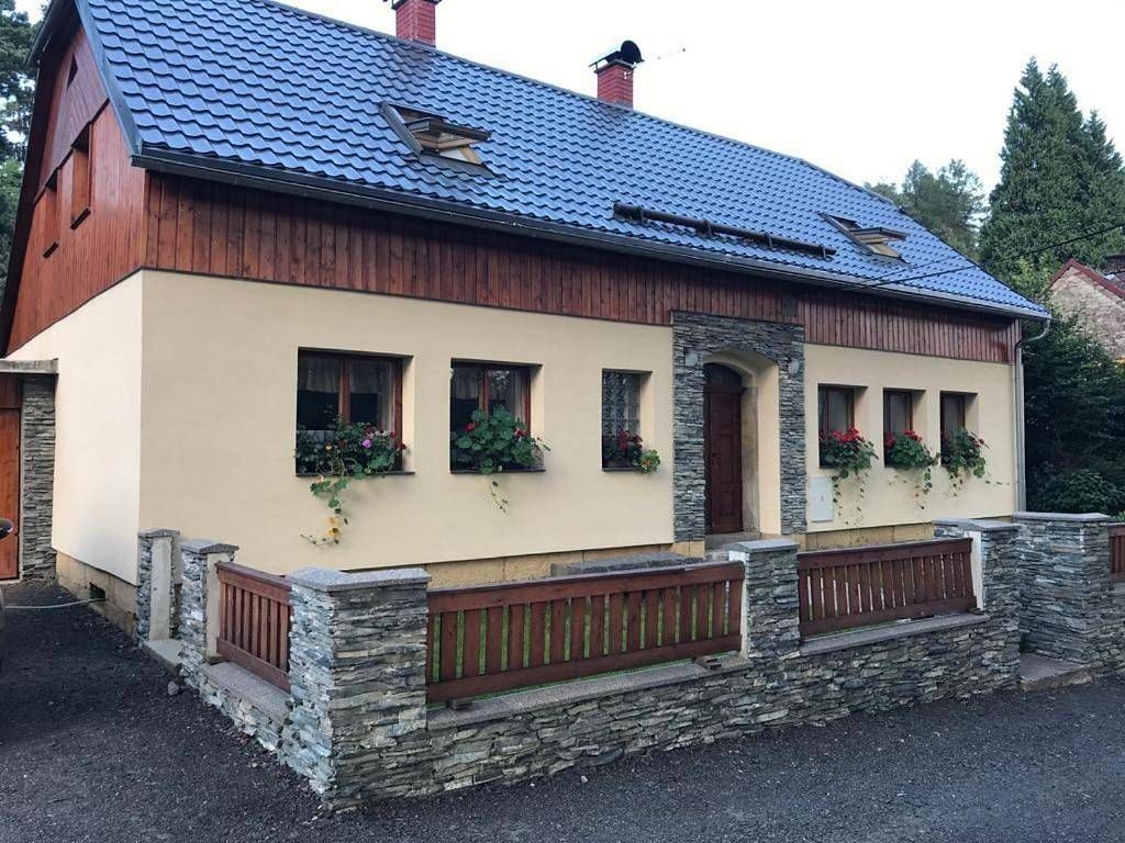 Chaty, Staré Křečany - Brtníky, Ústecký kraj - 1