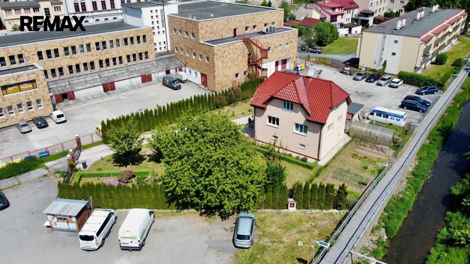 Pronájem obchodní prostory - U Elektrárny 1329, Pelhřimov, 182 m² - 5