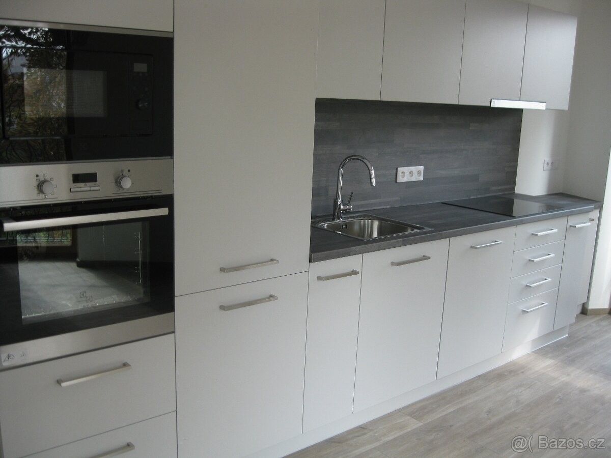 Pronájem byt - Uherské Hradiště, 686 01