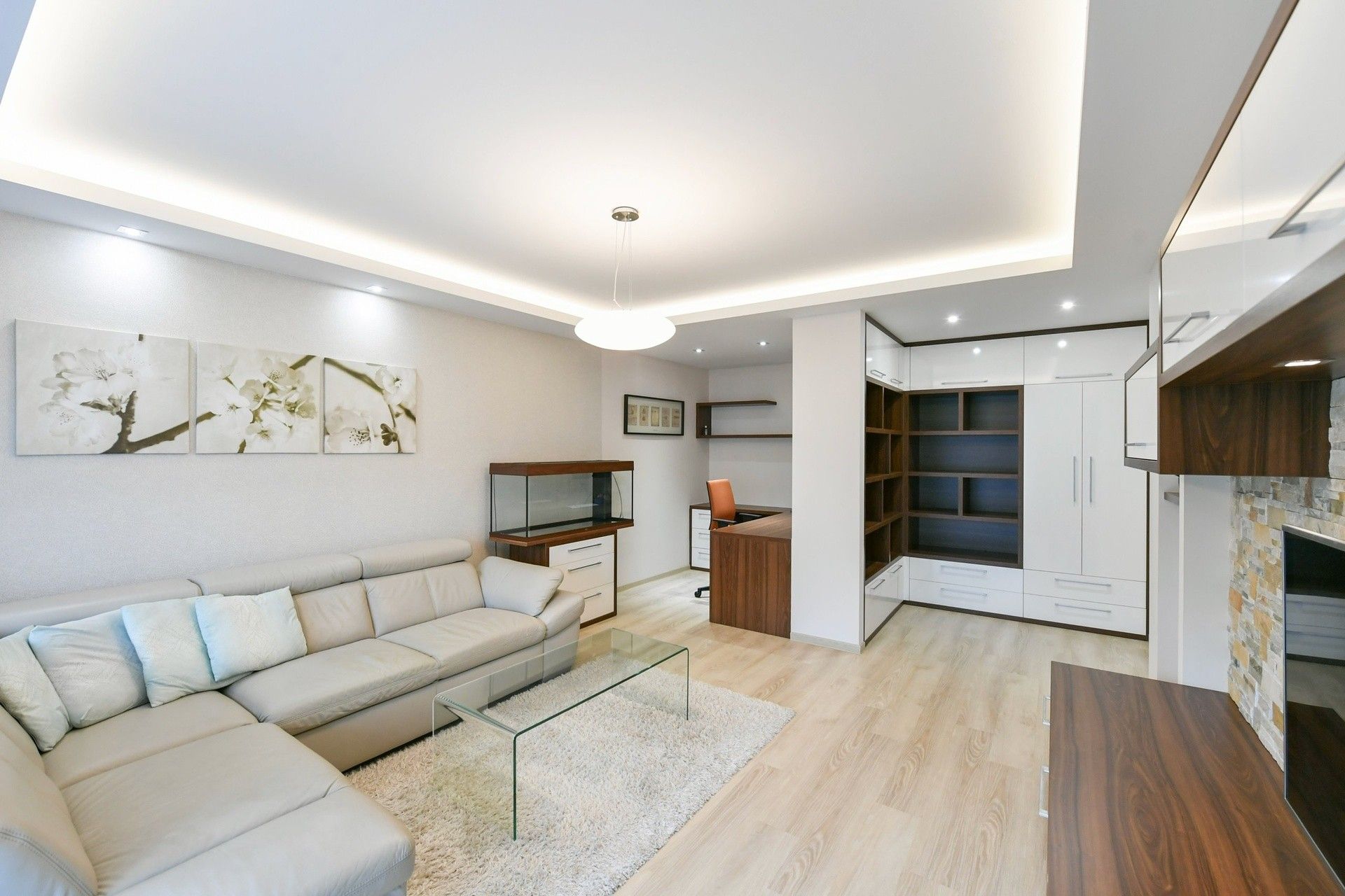 Byt 2+1 · 74 m² · Národní obrany 984, Praha Bubeneč - 4