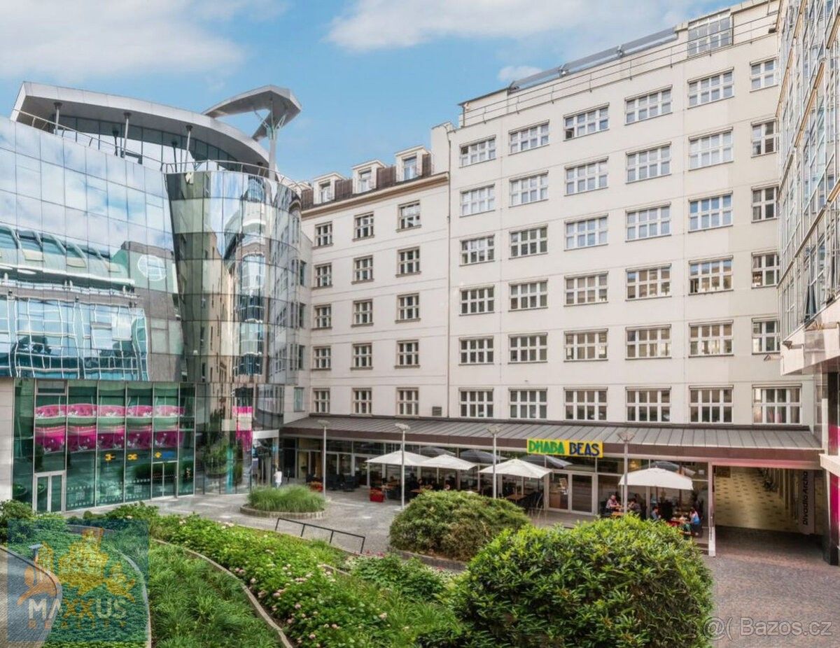 Pronájem obchodní prostory - Praha, 110 00