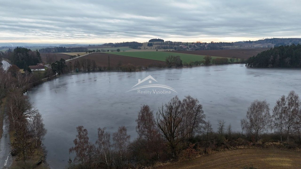 Rybník · 138 387 m² · Vodná, Kamenice nad Lipou - 3