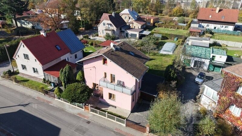 Rodinné domy, Náchod, 547 01