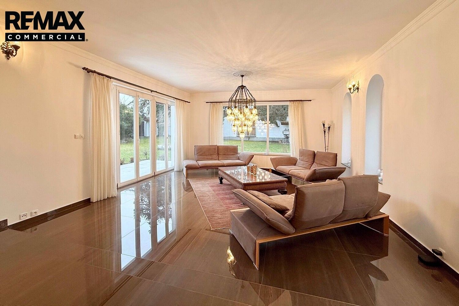 Prodej rodinný dům - Praha - Kunratice, okres Praha 4, Hlavní město Praha, 355 m² - 2