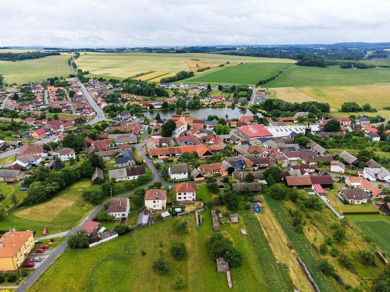 Rodinné domy, Předín, okres Třebíč, Kraj Vysočina, 193 m² - 1