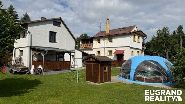 Prodej rodinný dům - Staré Křečany, 320 m² - 5