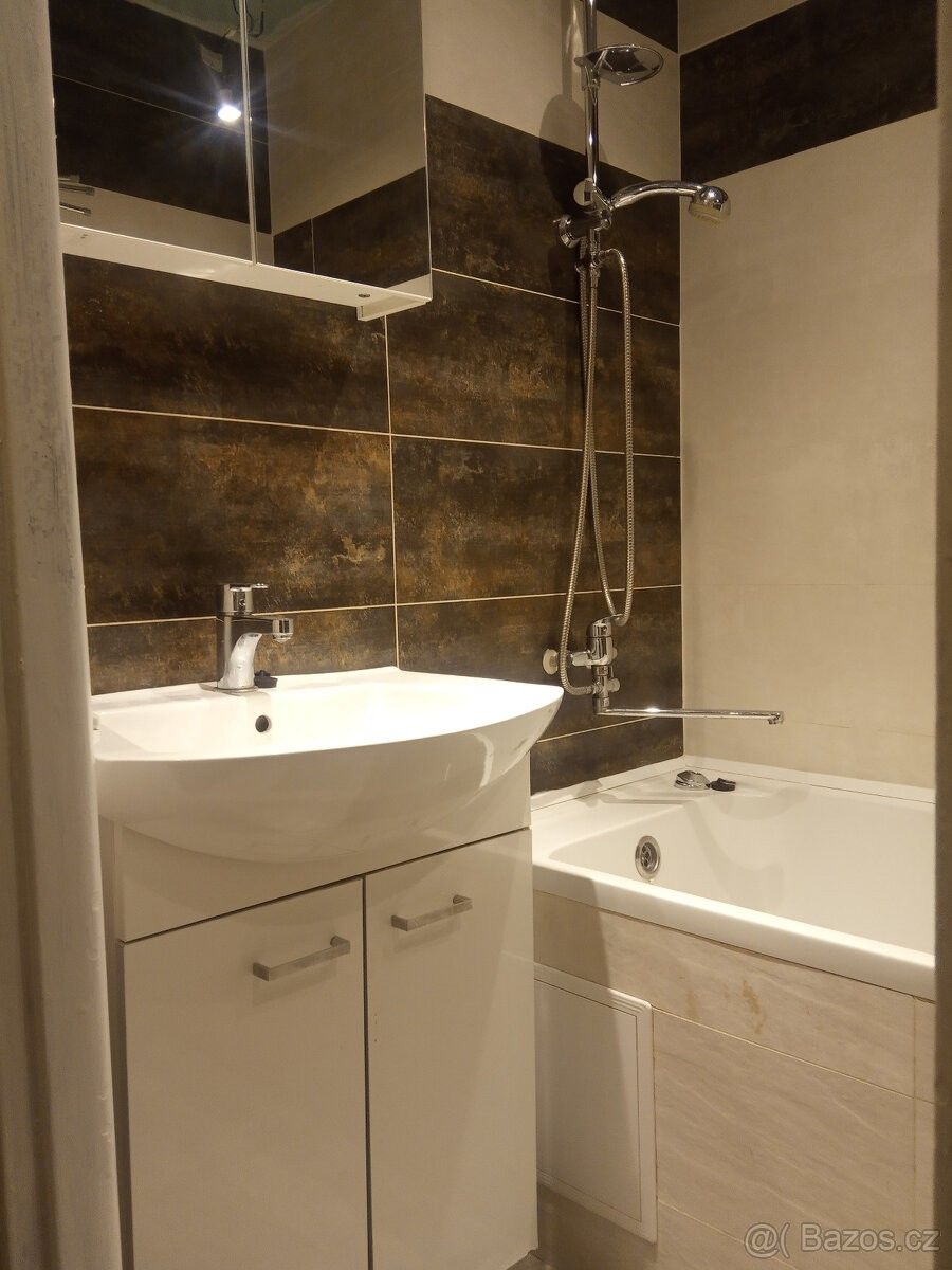 Byty, Karviná, 734 01