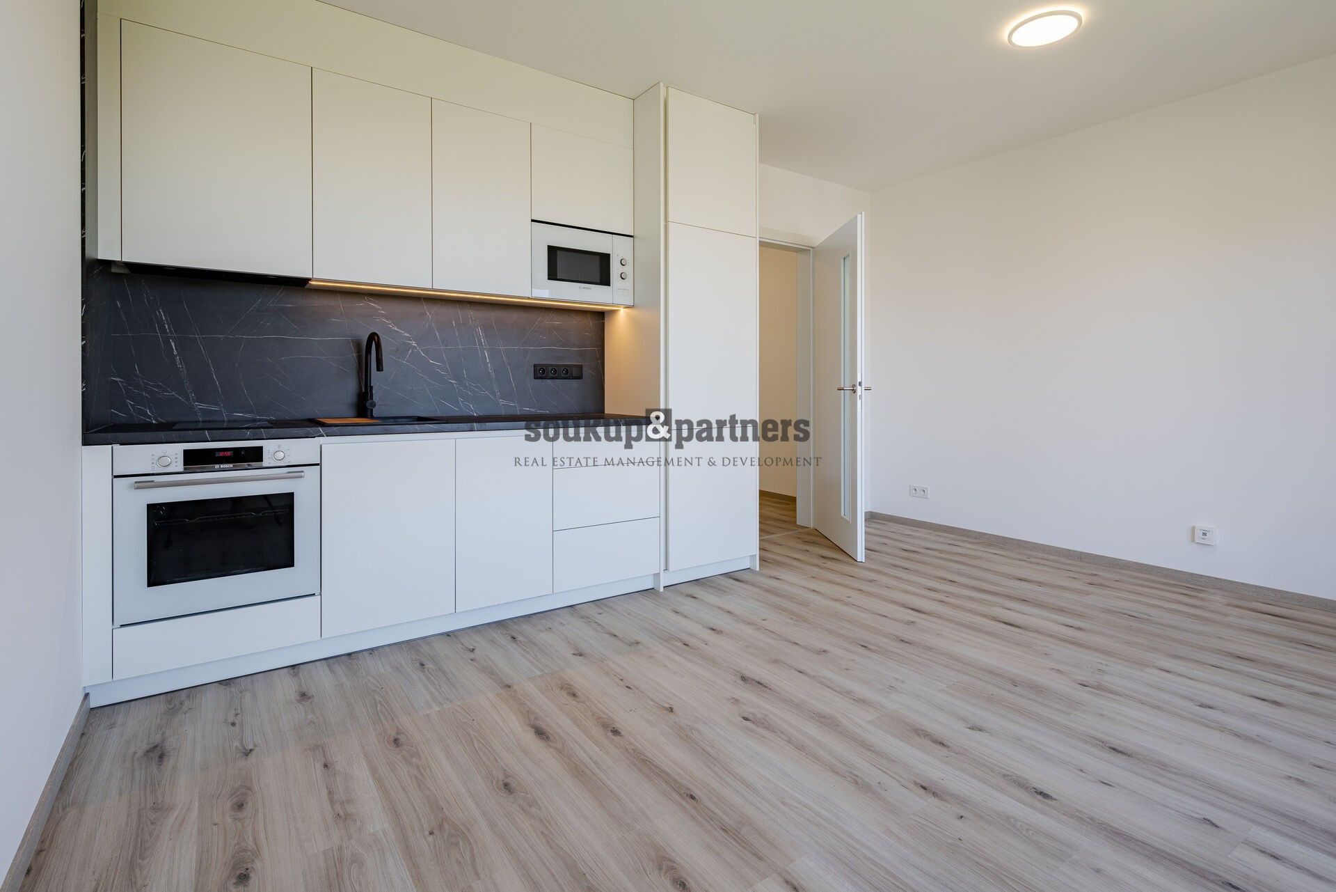 1+kk, Vyletalova  , Praha Letňany, 30 m² - 1