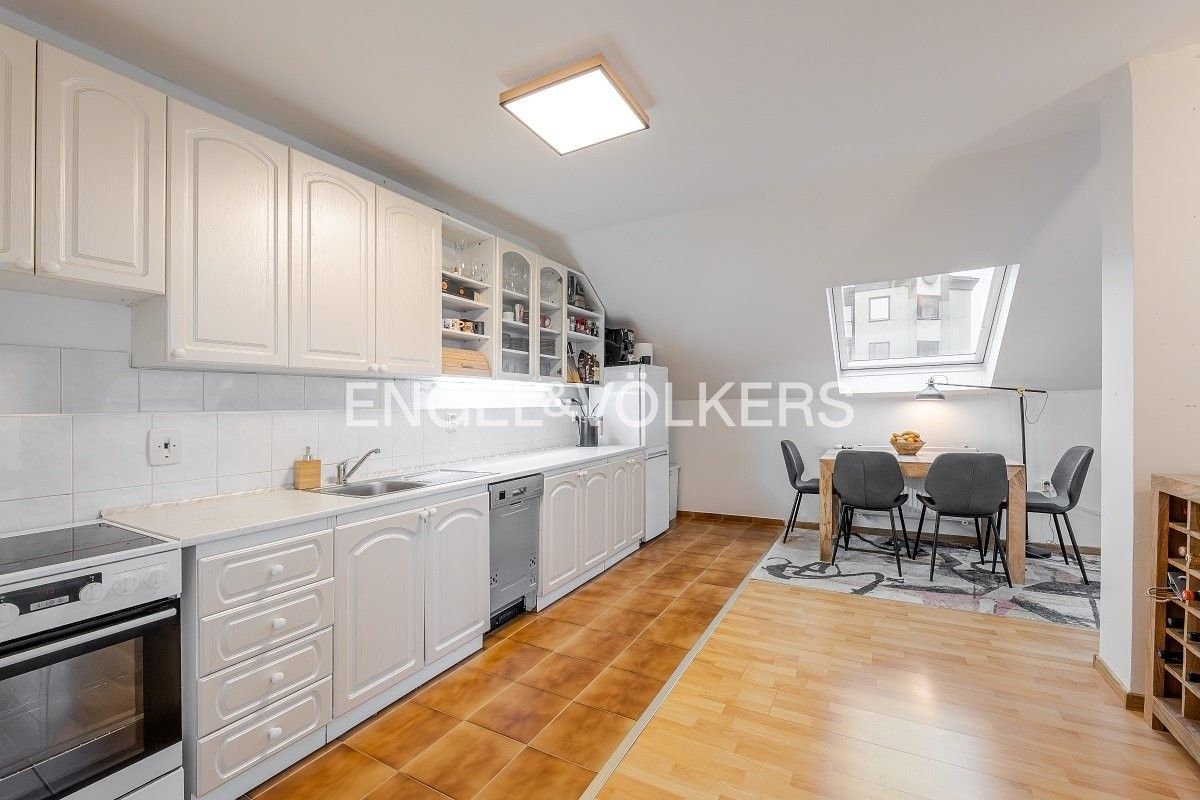 3+1, U zeleného ptáka 1156, Praha, 113 m²