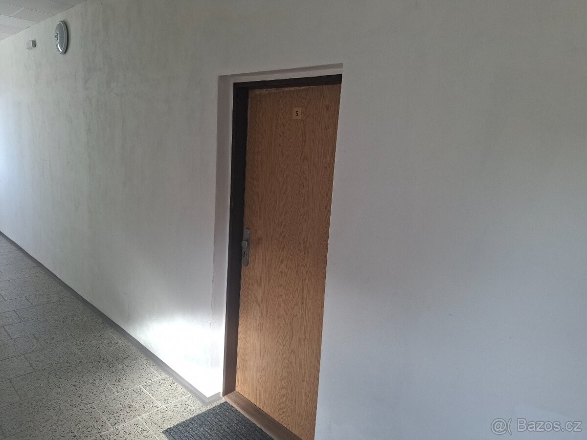 Byt · 38 m² · Louny, 440 01 - 3