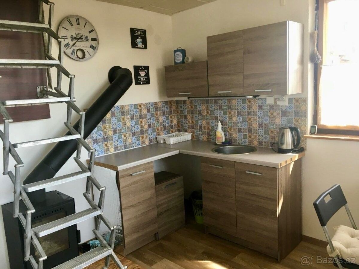 Chaty, Třebíč, 674 01