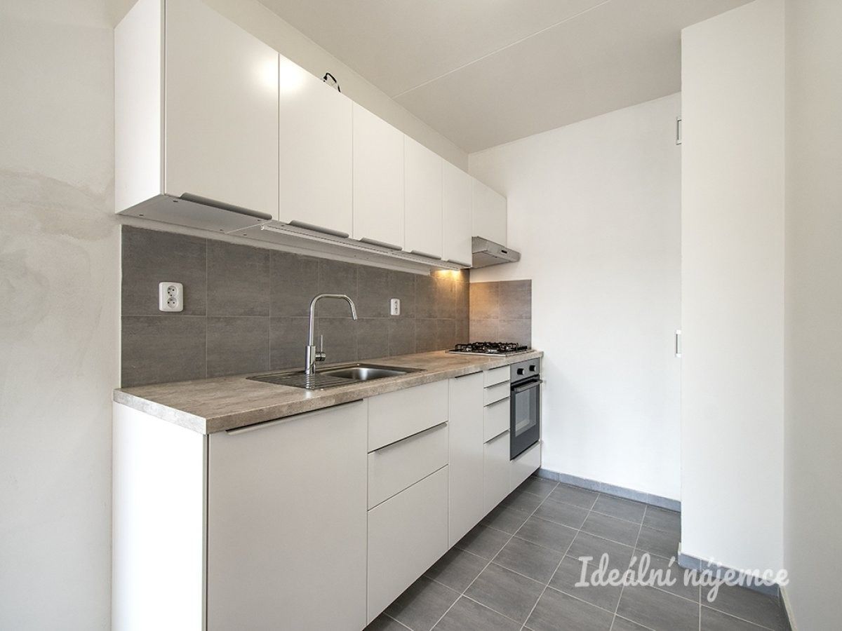 3+kk, Letovská, Praha, 65 m² - 1