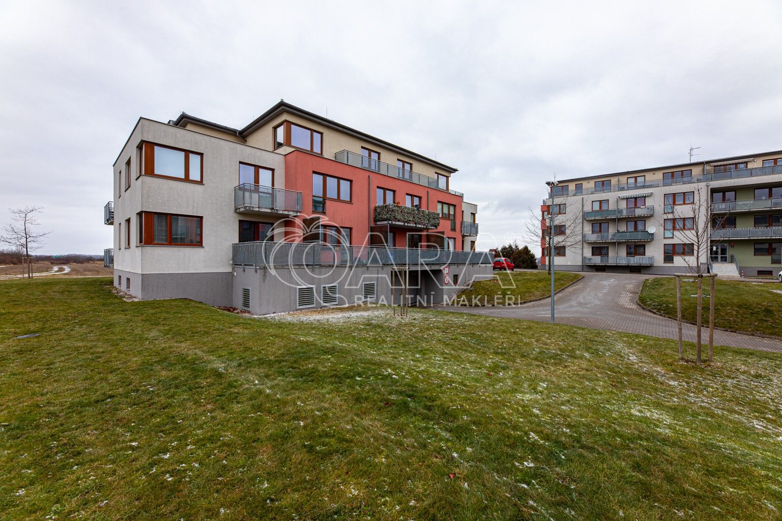 2+kk, Tvrdonická 471, Praha, 58 m²